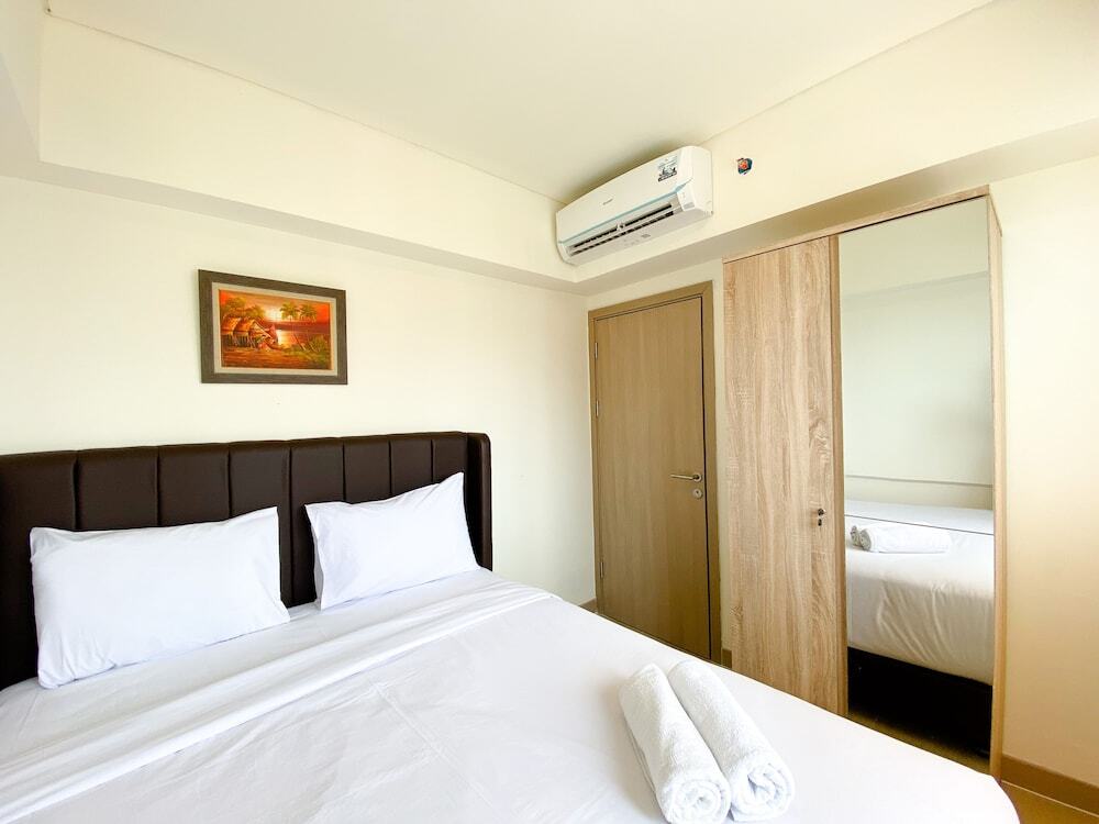 Сибату: Cozy And Best Deal 2Br At Meikarta Apartment
