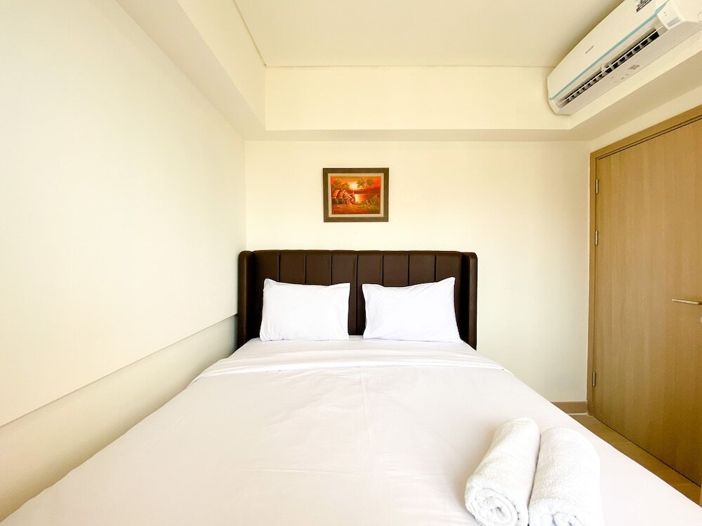 Сибату: Cozy And Best Deal 2Br At Meikarta Apartment