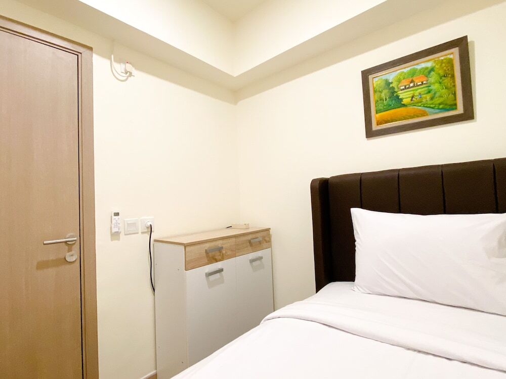 Сибату: Cozy And Best Deal 2Br At Meikarta Apartment