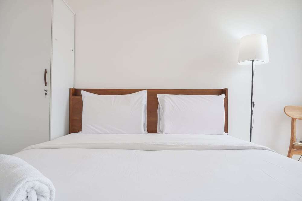 Южный Тангеранг: Tranquil Stay Studio with Sea View (No Kitchen) at Tokyo Riverside PIK 2 Apartment By Travelio