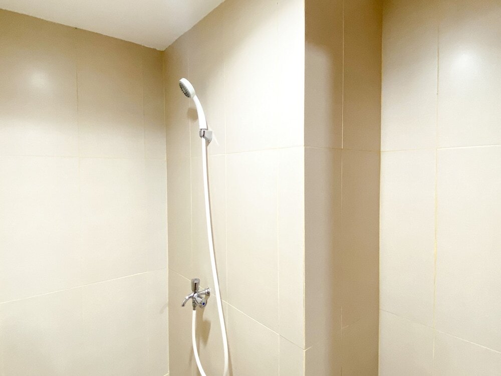 Бекаси: Homey And Simply Look Studio Gateway Park Lrt City Bekasi Apartment