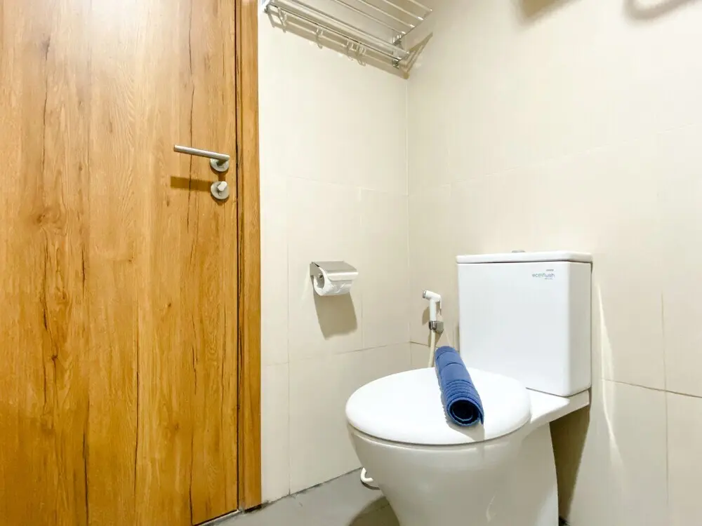 Бекаси: Best Choice And Homey Studio At Gateway Park Lrt City Bekasi Apartment