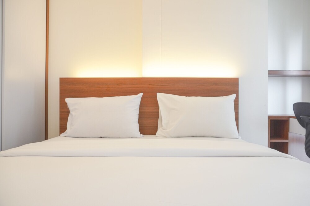 Южный Тангеранг: Simply Look Studio Tokyo Riverside Pik 2 Apartment