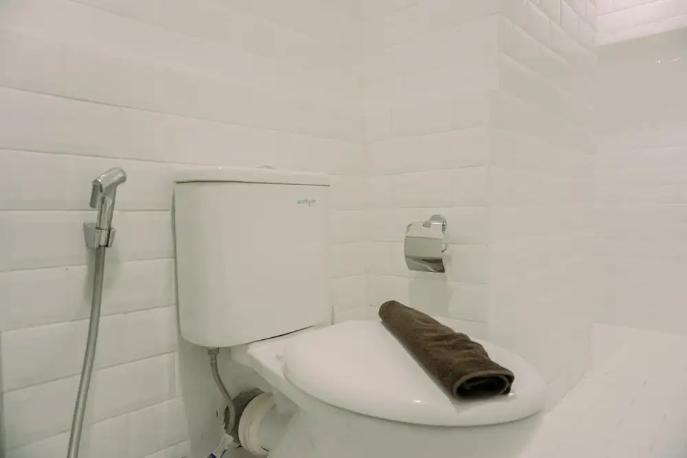 Южный Тангеранг: Exclusive And Homey 3Br Loft At Kingland Avenue Apartment