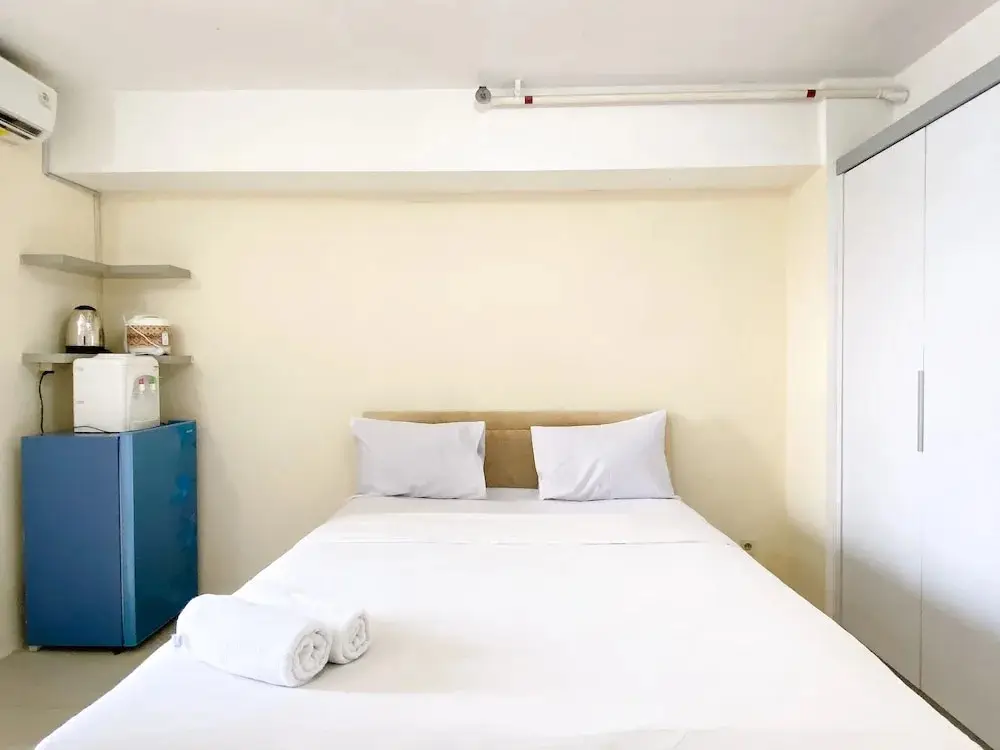 Джакарта: Comfort And Strategic Studio At Bassura City Apartment