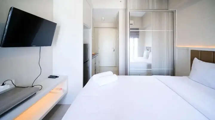 Сурабая: Nice Studio Connected To Mall At Tanglin Supermall Mansion Apartment