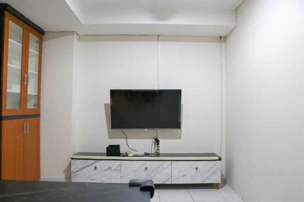 Джакарта: Warm And Homey 2Br At Sentraland Cengkareng Apartment