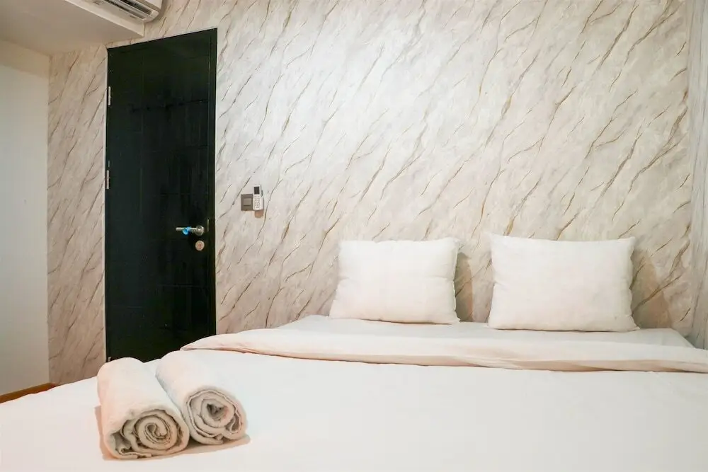 Джакарта: Warm And Homey 2Br At Sentraland Cengkareng Apartment