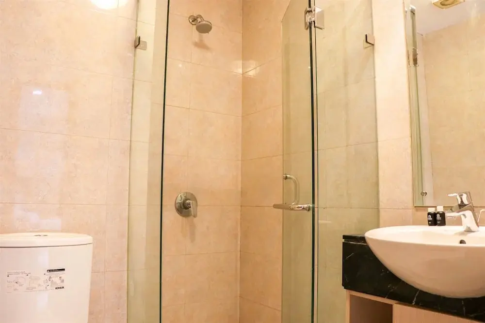 Джакарта: Nice And Comfy 2Br Apartment The Mansion Kemayoran Near Jiexpo