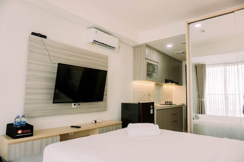 Джакарта: Brand New And Good Choice Studio At Daan Mogot City Apartment
