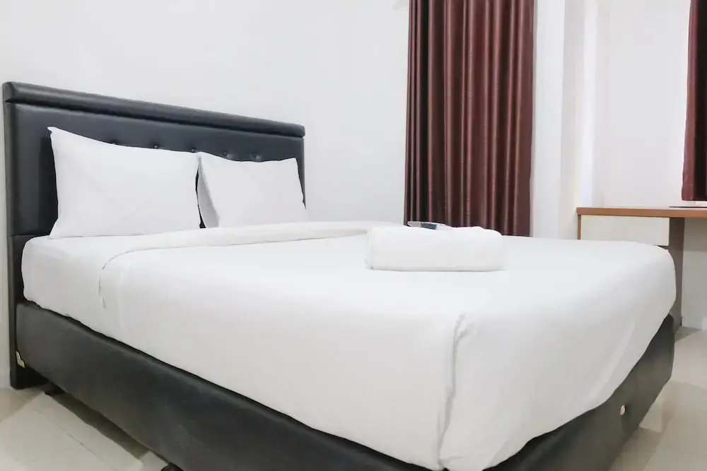 Бандунг: Modern Classic Studio At Apartment Parahyangan Residence