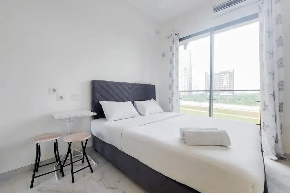 Fully Furnished With Cozy Studio Sky House Bsd Apartment — фото 1