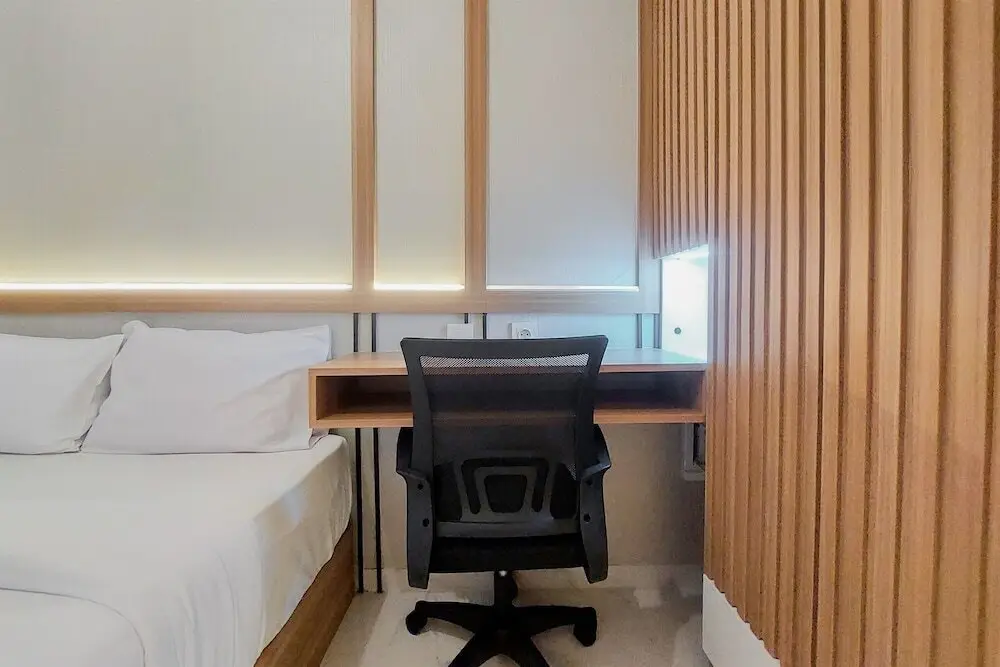 Legok: Warm And Nice Studio Room Sky House Bsd Apartment