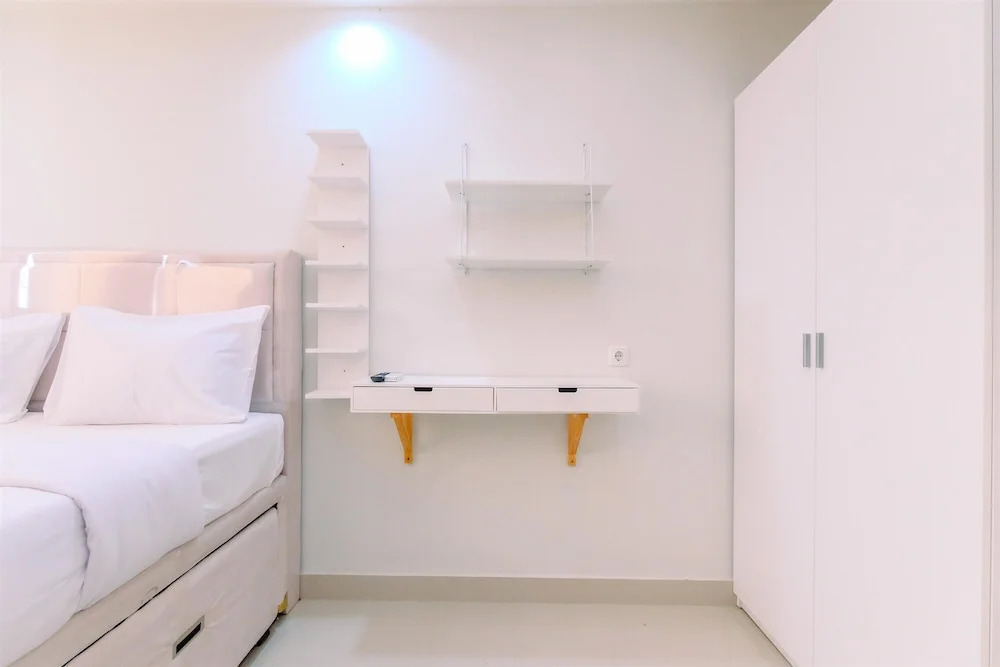 Депок: Nice And Comfortable 1Br Evenciio Margonda Apartment