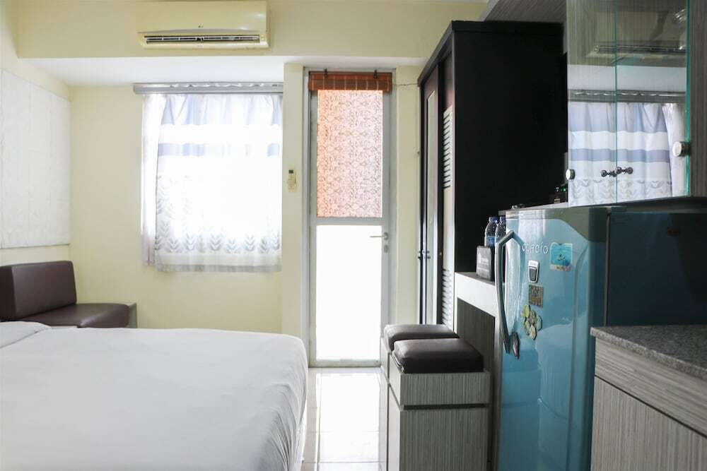 Джакарта: Compact And Elegant Studio Maple Park Sunter Apartment