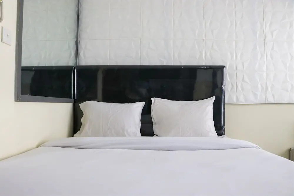 Джакарта: Compact And Elegant Studio Maple Park Sunter Apartment