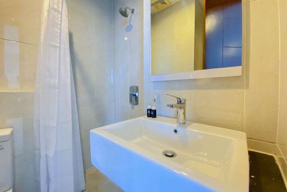 Джакарта: Brand New And Homey Studio Apartment At Capitol Park Residence