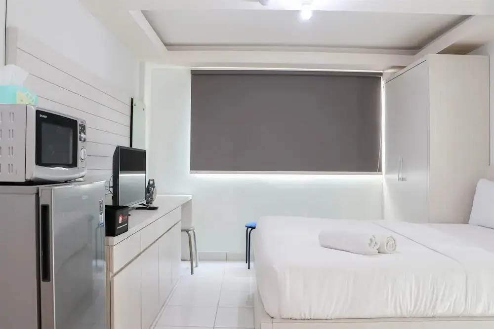 Джакарта: Best Deal And Cozy Studio Amethyst Apartment