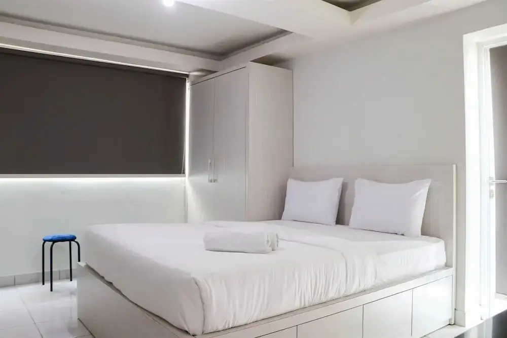 Джакарта: Best Deal And Cozy Studio Amethyst Apartment