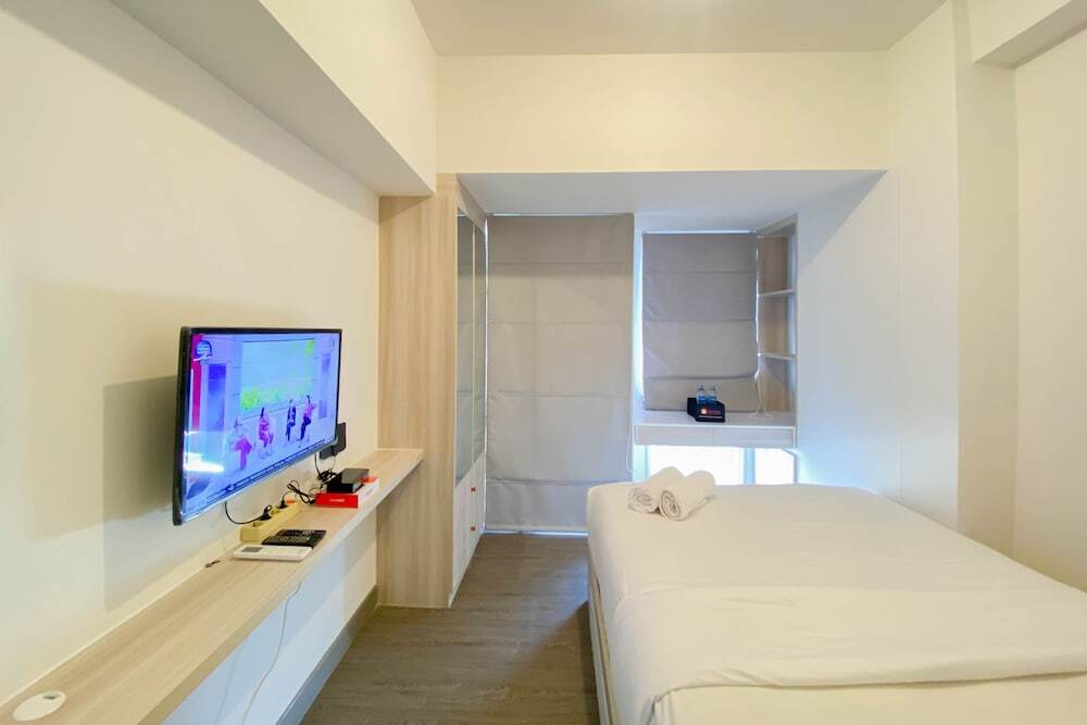 Южный Тангеранг: Warm And Homey Studio Tokyo Riverside Pik 2 Apartment