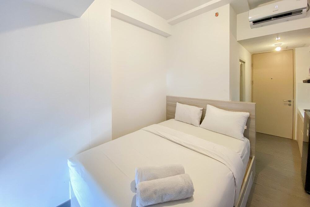 Южный Тангеранг: Warm And Homey Studio Tokyo Riverside Pik 2 Apartment
