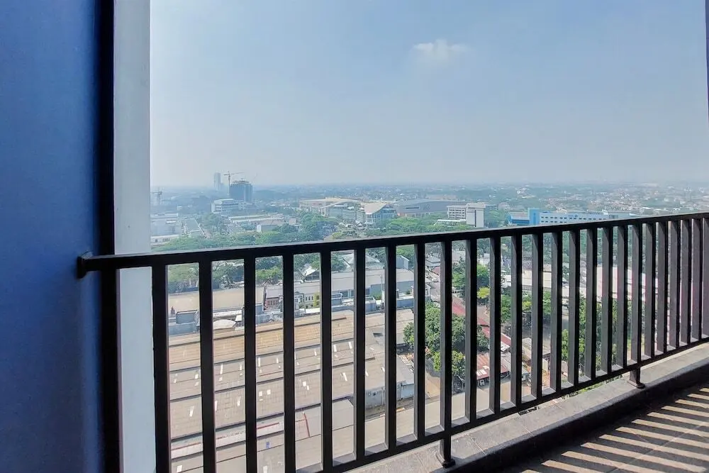 Южный Тангеранг: Big And Cozy Loft 3Br Kingland Avenue Apartment