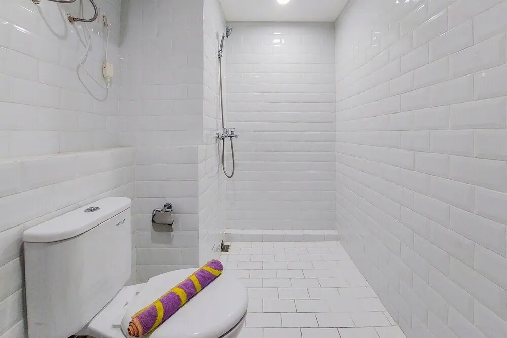 Южный Тангеранг: Big And Cozy Loft 3Br Kingland Avenue Apartment