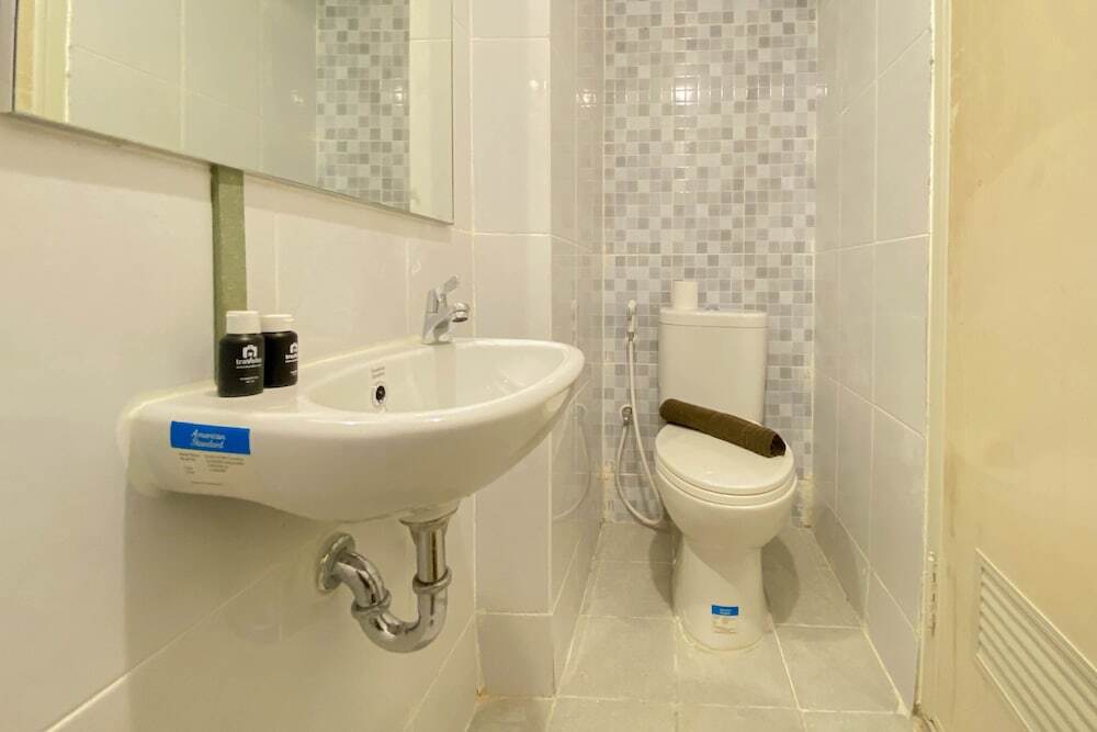 Южный Тангеранг: New Furnished Studio At Tokyo Riverside Pik 2 Apartment