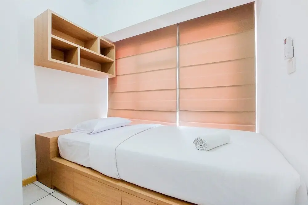 Legok: Homey And Modern 2Br Apartment At M-Town Residence