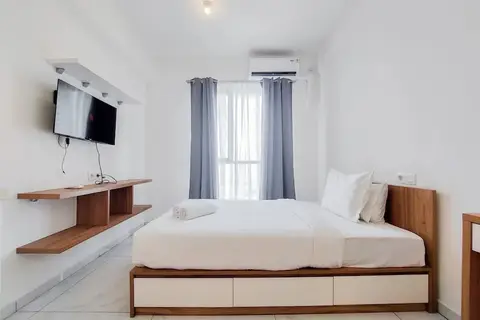 New And Comfy Studio Sky House Alam Sutera Apartment — фото 1