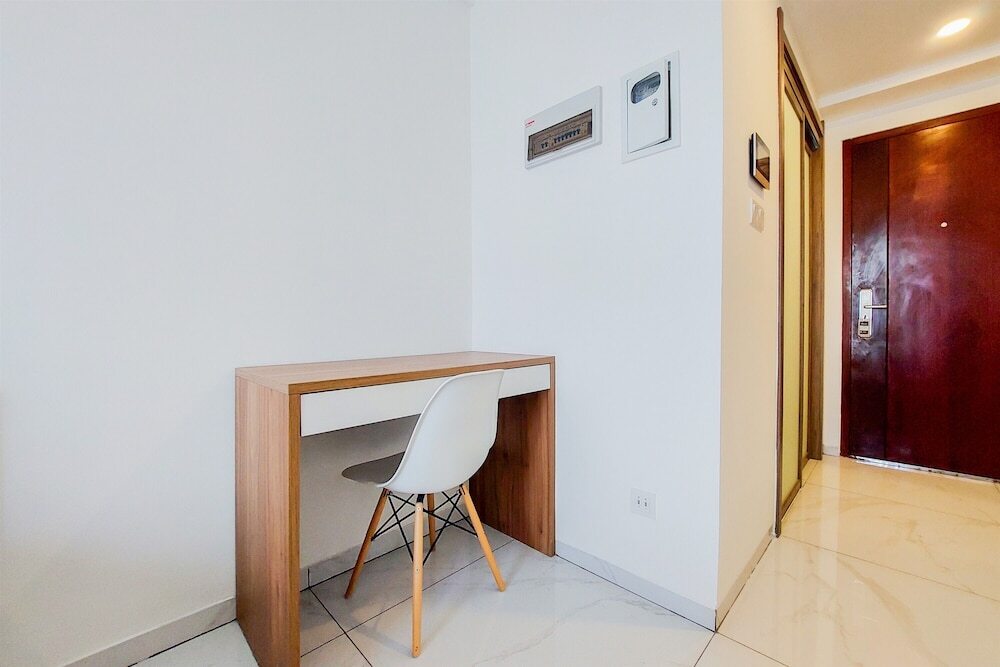 Тангеранг: New And Comfy Studio Sky House Alam Sutera Apartment