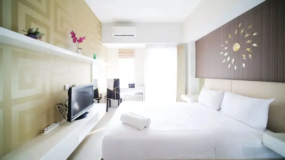 Сурабая: Best Choice And Comfy Studio At Orchard Supermall Mansion Apartment