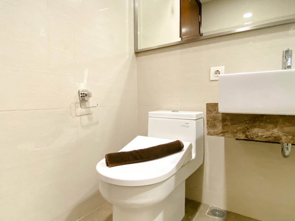 Джакарта: Fancy And Comfortable 2Br Apartment Casa Grande Residence