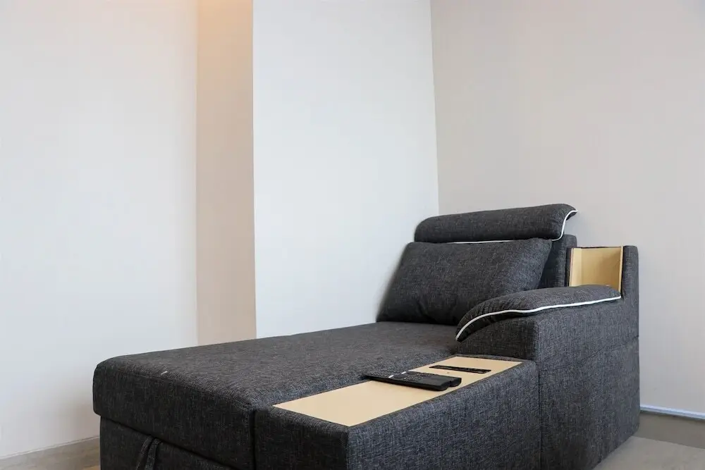 Джакарта: Homey And Minimalist 1Br At Menara Jakarta Kemayoran Apartment