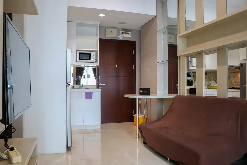 Джакарта: Modern Look Studio Apartment At Capitol Park Residence