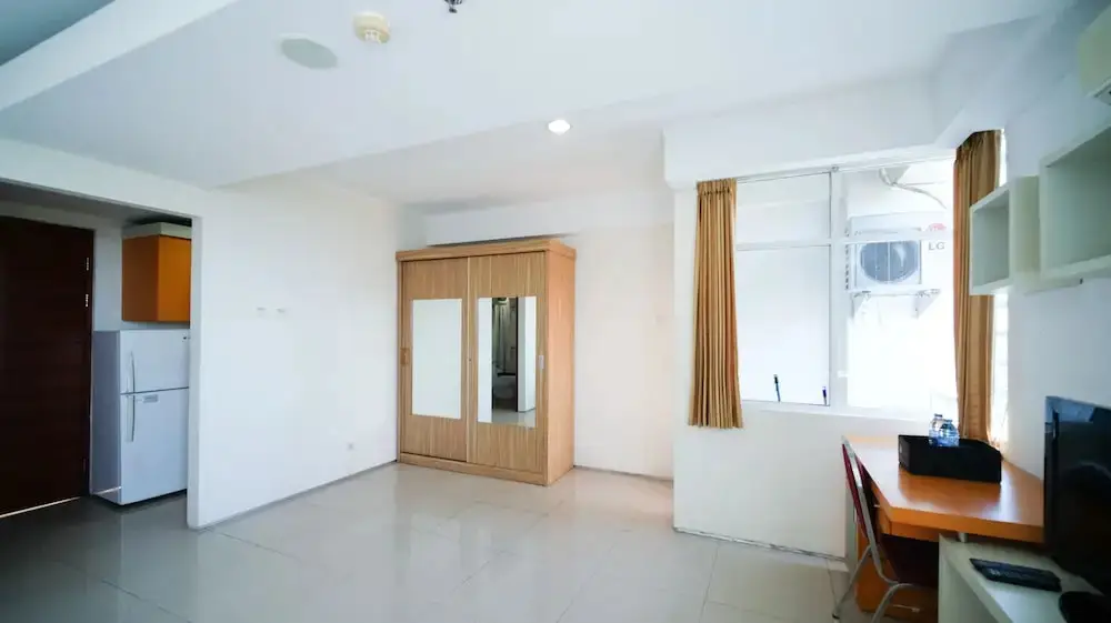 Сурабая: Strategic Studio Apartment At High Point Serviced