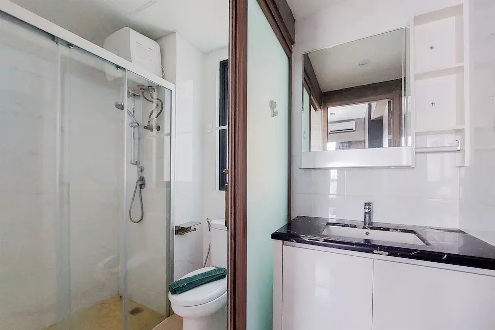 Legok: Well Furnished And Cozy 2Br Sky House Bsd Apartment