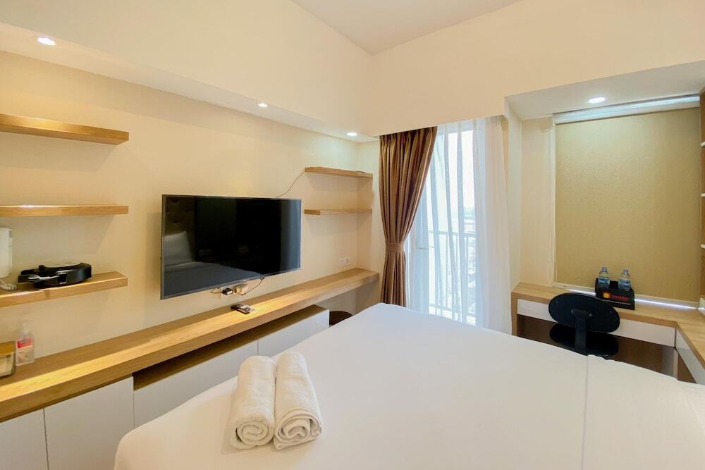Южный Тангеранг: Best And Comfy Studio Tokyo Riverside Pik 2 Apartment