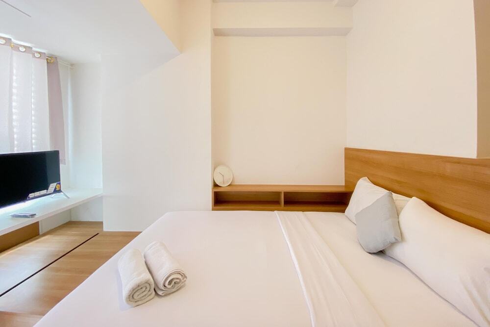 Южный Тангеранг: Warm And Simply Look Studio Apartment At Tokyo Riverside Pik 2