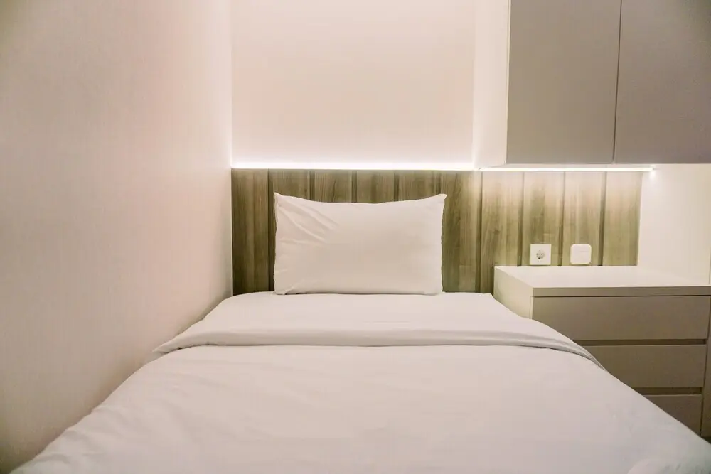 Legok: Homey And Spacious 3Br At Sky House Bsd Apartment