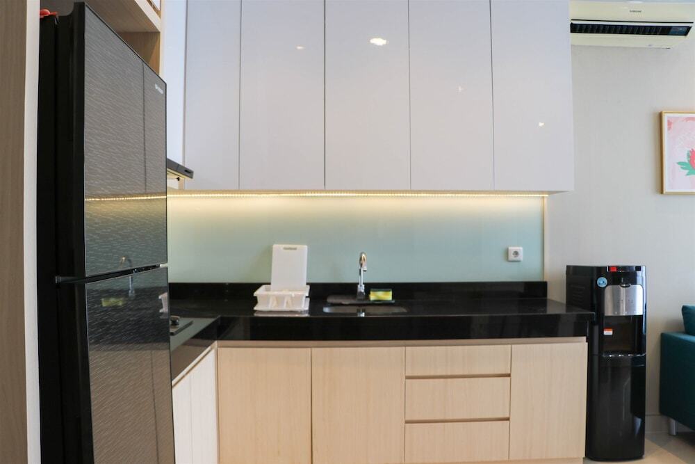 Джакарта: Best Choice And Restful 2Br Ciputra International Apartment