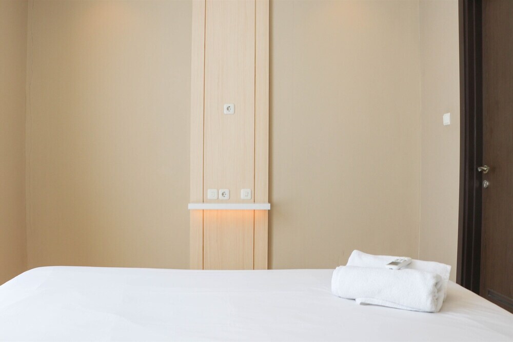 Джакарта: Best Choice And Restful 2Br Ciputra International Apartment