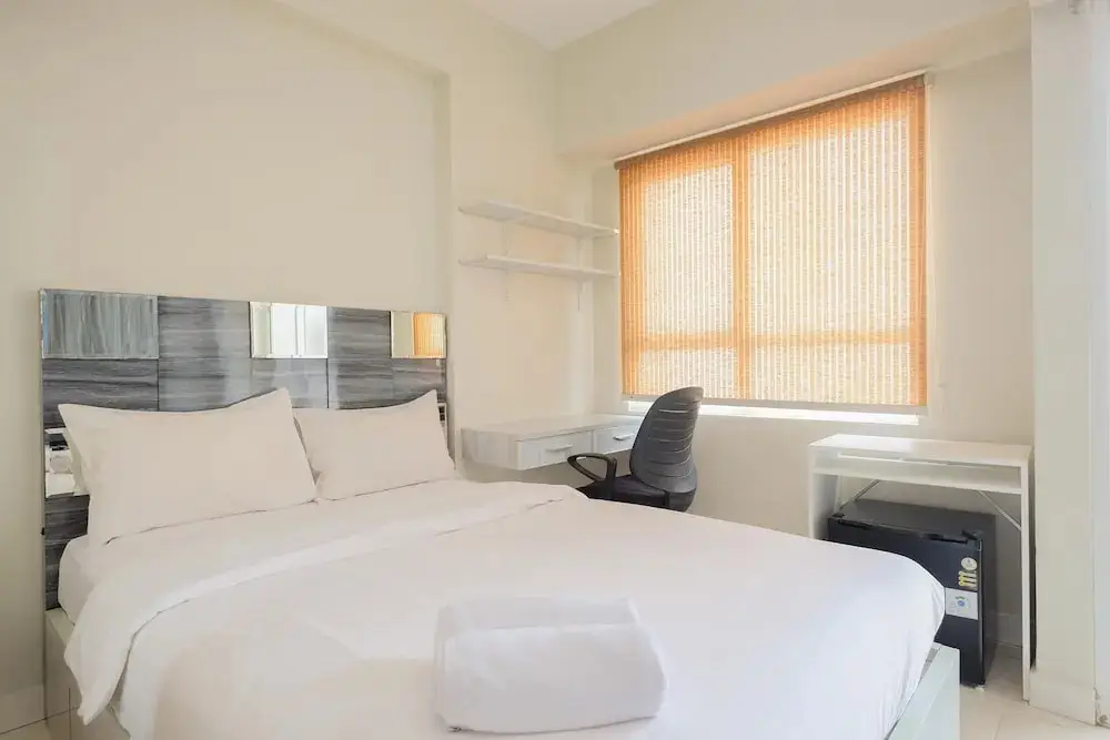 Депок: Homey And Warm Studio Room At Taman Melati Margonda Apartment