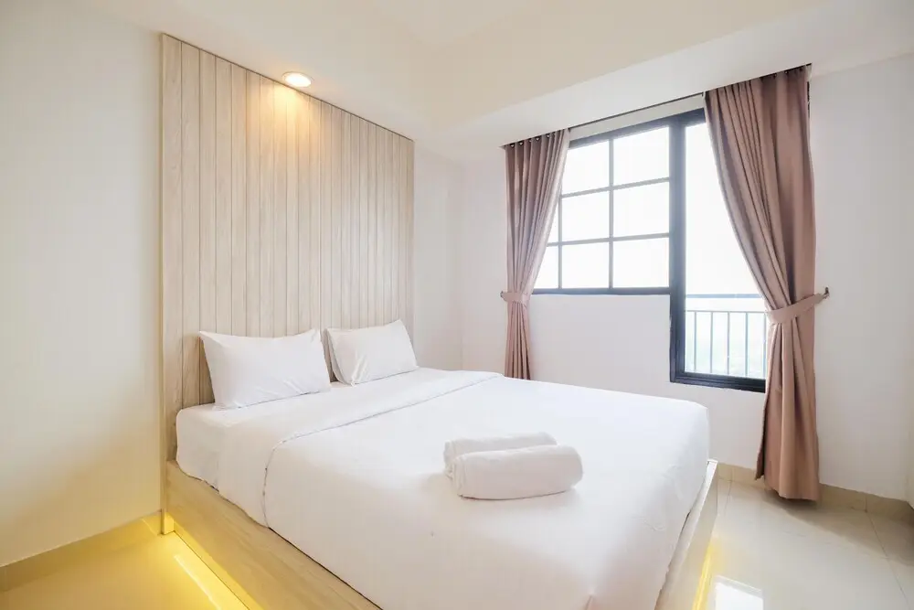 Депок: Minimalist 1Br With Extra Room At Evenciio Margonda Apartment
