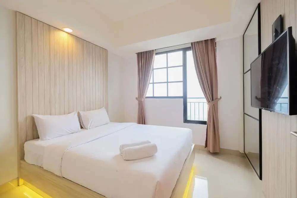 Депок: Minimalist 1Br With Extra Room At Evenciio Margonda Apartment