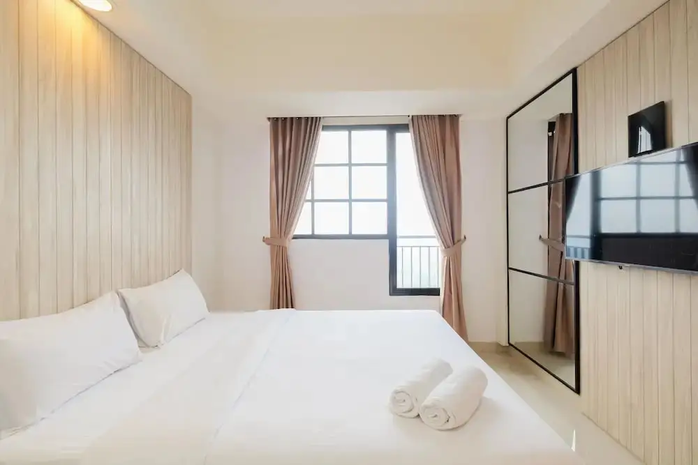 Депок: Minimalist 1Br With Extra Room At Evenciio Margonda Apartment