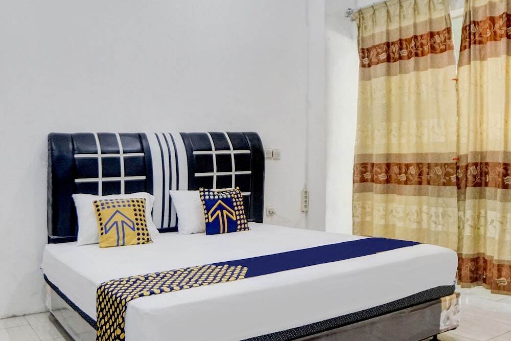 Петумбак: SPOT ON 92904 Penginapan Pakam