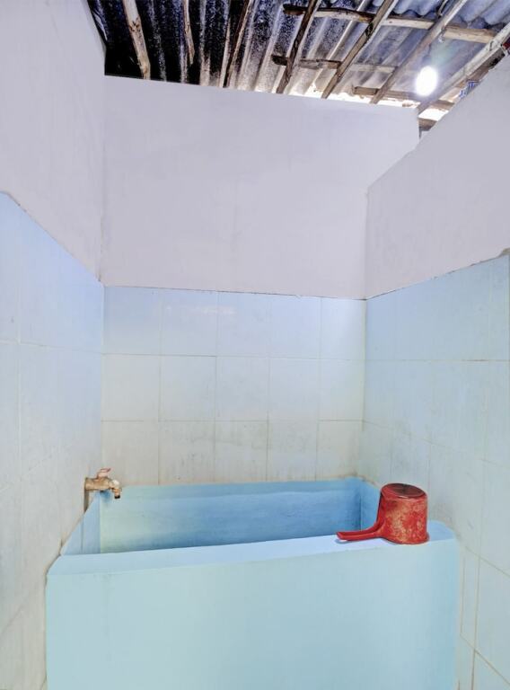 Джомбанг: OYO Life 92921 Omaya Kost Syariah
