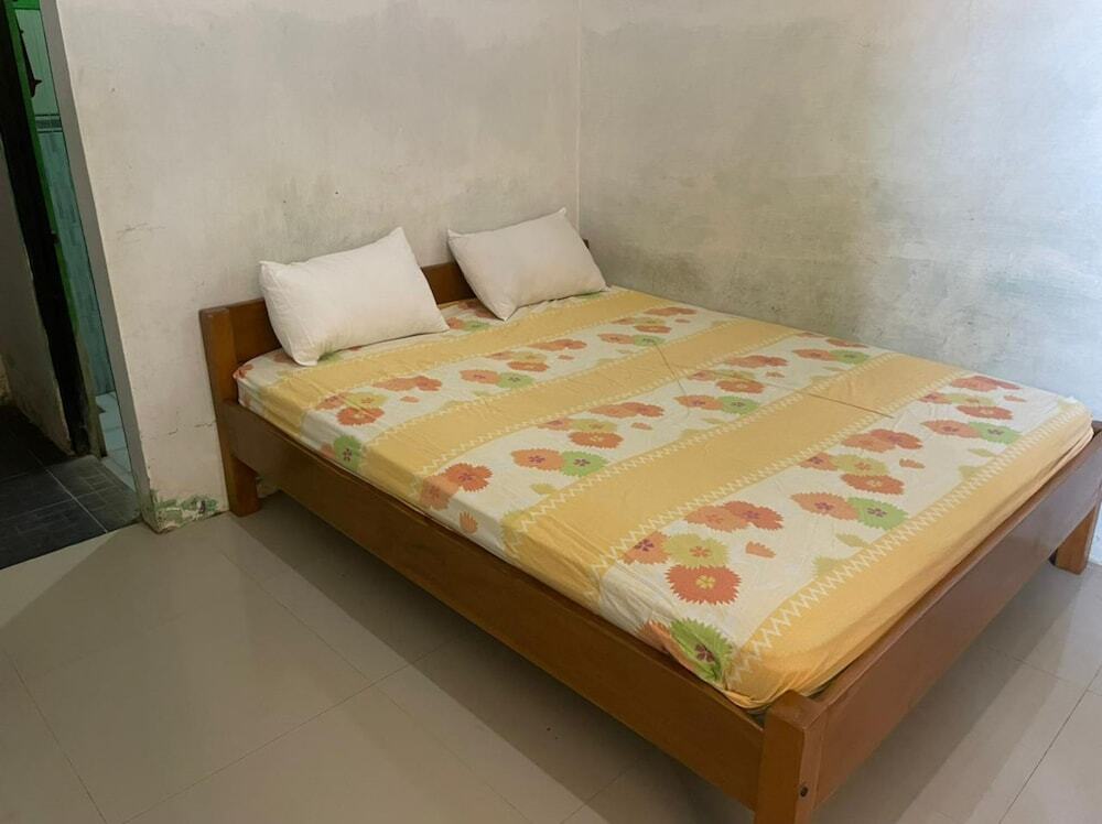 Ламонган: OYO Life 93036 Eddy Homestay Syariah