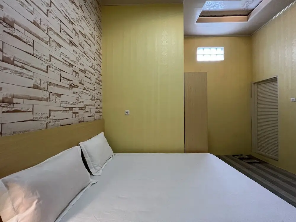 Макассар: OYO 93052 Batodupi Guesthouse Syariah Near Buttu Kasambi